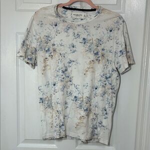 Abercrombie & Fitch crew neck t-shirt floral blue and beige size medium
